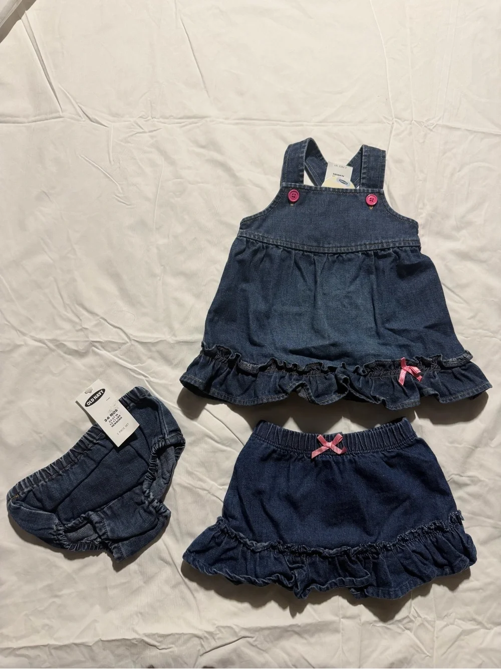 Old Navy Baby Girls Denim Ruffle Top & Bloomer 2-Piece Set | 3–6 Months | NWT